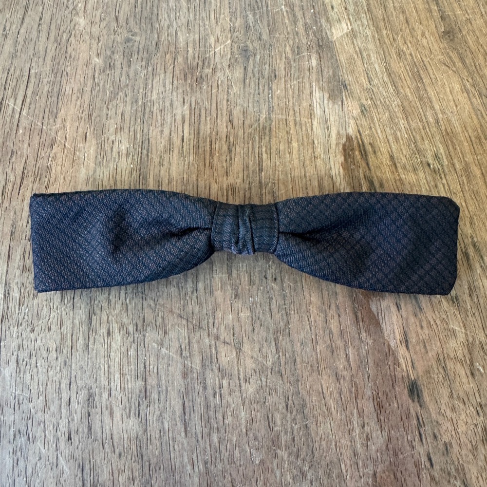 Superba Vintage Textured‎ Bow Tie Clip On Classic Menswear Accessory